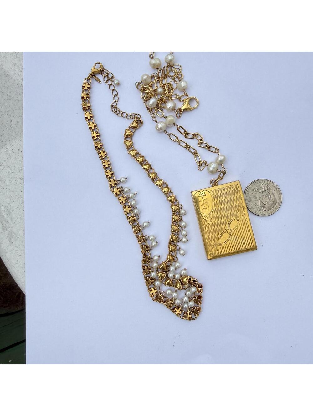 Antique Art Deco Four Photo Gold Fill Locket Necklace with Pearl Chains. - Picture 9 of 9